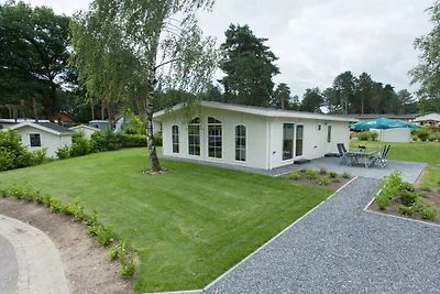 Ferienhaus in Susteren mit Terrasse