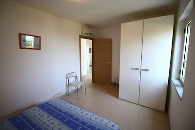 Gemütliche Wohnung in Parghelia mit Terrasse