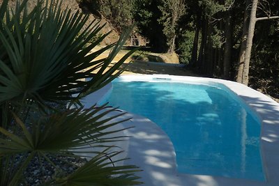 Villa indipendente con piscina privata