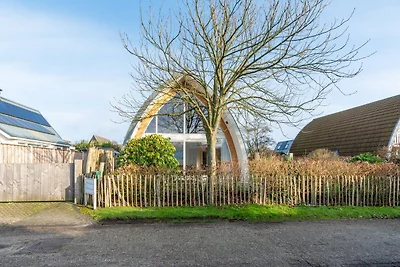 Schöne Villa für 8 Personen mit Whirlpool
