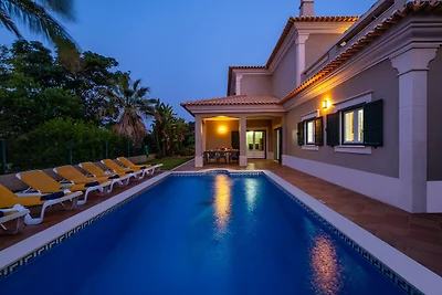 Villa Hawaii für 10 Personen