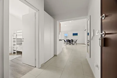 Bezauberndes Sommerapartment mit Meerblick