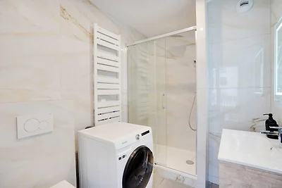 Maisonette mit Terrasse in Levallois
