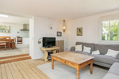 Luxuriöses Ferienhaus in Jerup mit Grill