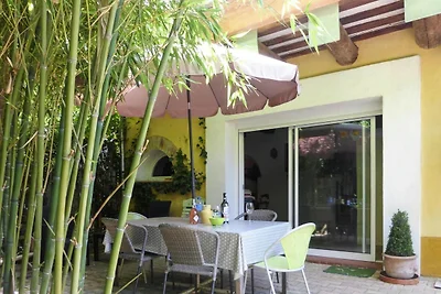 Acogedora casa en Noves con acceso a la...