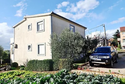 Apartment in Maslenica f�r 6 Personen