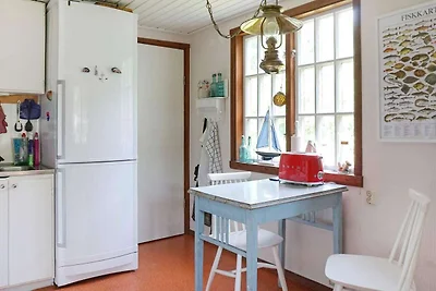 6 Personen Ferienhaus in MUNKEDAL-By Traum