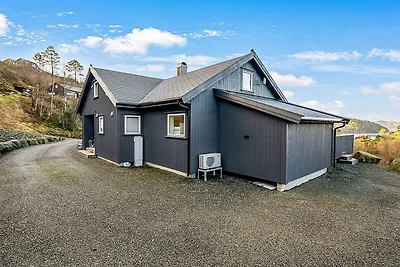 8 Personen Ferienhaus in lyngdal-By Traum