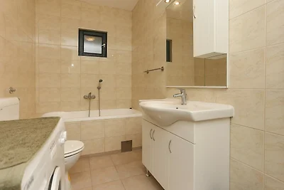 Sunny Elegant Apartments in Trogir - Classic ...