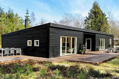 10 persone case ad Hadsund
