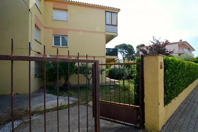 Wohnung Estany mit Terrasse