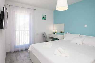 Apartments Dva Galeba - One Bedroom Apartment...