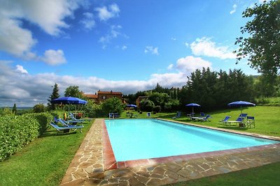 Luxuriöses Bauernhaus mit Schwimmbad