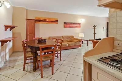Piacevole casa vacanze a Sorano con piscina