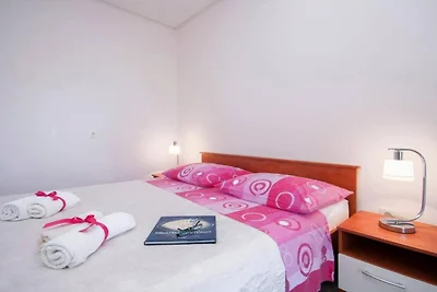 Guest House Stay & Smile Dolac Primošten - Do...