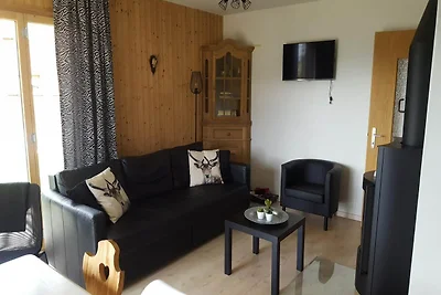 Angenehme Wohnung mit Terrasse in Hügeln