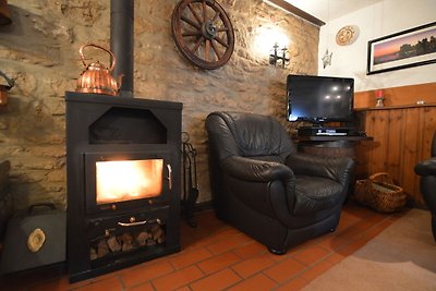 Ferienhaus in der Ittel-Eifel mit Balkon