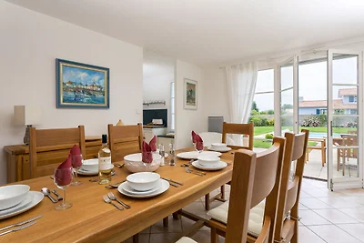 Geräumige Villa mit privatem Pool