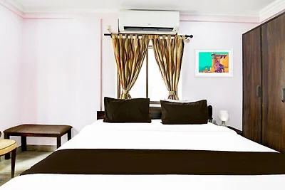 Hotel O New Town vicino al centro commerciale...