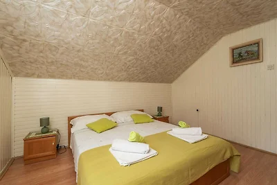 Villa Desin - Three Bedroom Apartment with Te...