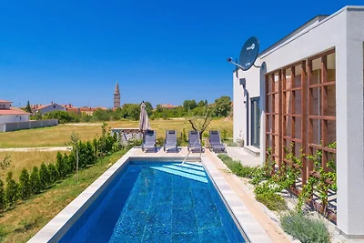 Villa Lily - Privater Pool, schöner Garten