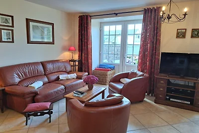 Stenen huis in Bretagne aan zee