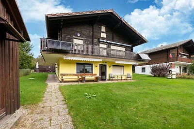 Gemütliche Ferienwohnung in Arrach mit Garten