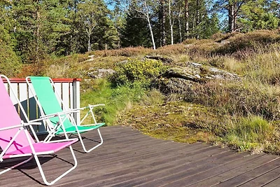 8 persone case ad HENÅN