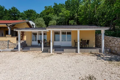 Ferienhaus in Tribanj in der Nהhe des...
