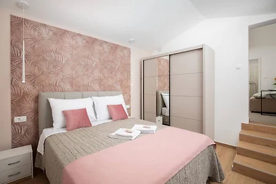 Villa met privézwembad en zomerkeuken