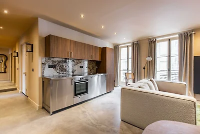 Magnificent apartment - 5BR/12P -...