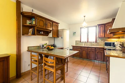 Casa Vacanze a Noves con Piscina