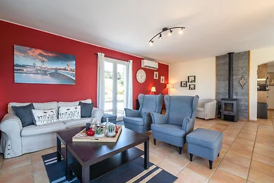 Villa di lusso con piscina privata a Escalles