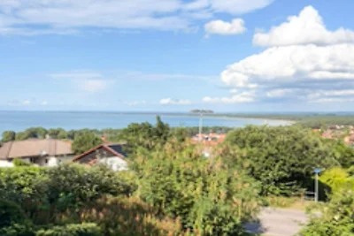 Toevluchtsoord aan de kust met uitzicht in...