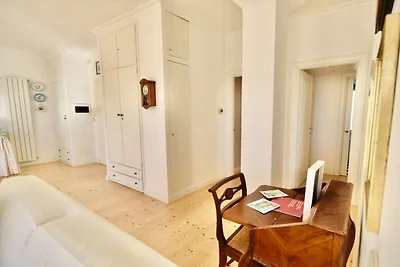 Appartamento panoramico a Ospedaletti