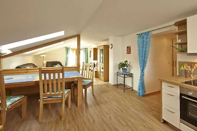 Appartamento per vacanze a Krün con piscina