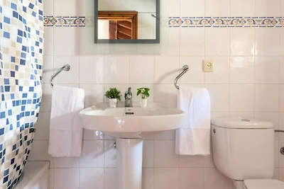 Casa a Liébana con vista sulle montagne