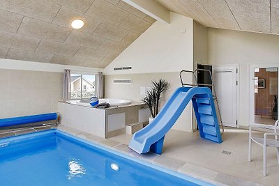 Luxurious Holiday Home in Funen with Swimming...