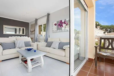 Urocza willa z 3 sypialniami w Lloret de Mar