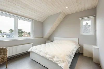Villa a Koksijde con terrazza