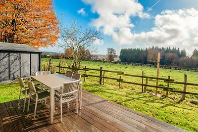 Geräumiges Ferienhaus mit eigenem Garten in...