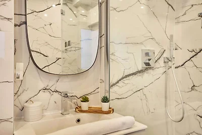 Ruim appartement in het centrum van Parijs,...