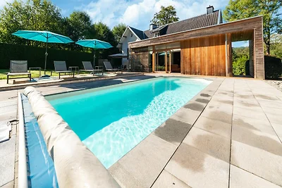 Villa White im Spa mit Pool