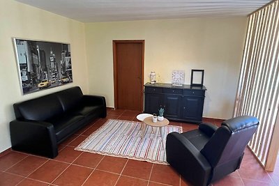 Schönes Ferienhaus in Netos-Almagreira mit...