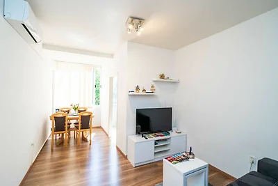 Apartment Joky - One-Bedroom Apartment