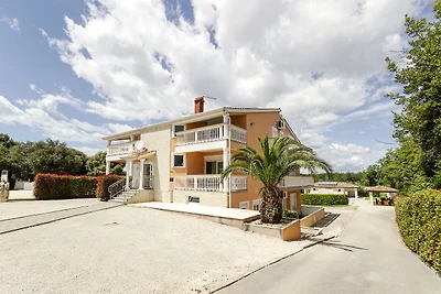 Appartement in Banjole vlakbij de zee