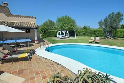 Villa in Pollensa mit Schwimmbecken
