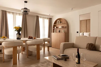 Elegant appartement - 3 slaapkamers - 8 plaat...