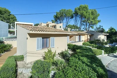 Villa in Pollensa mit Schwimmbecken