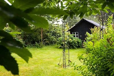 Ferienhaus in Froidchapelle mit Garten
